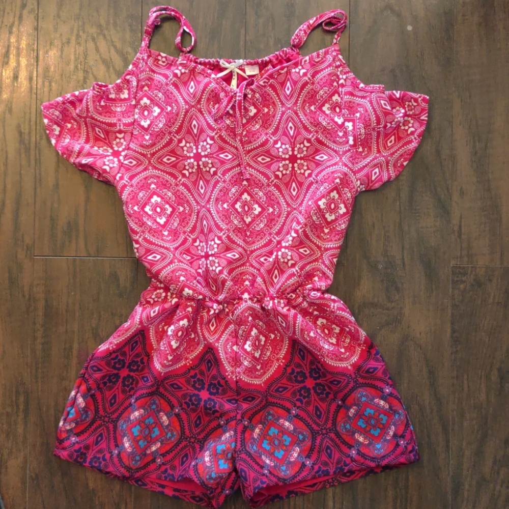 🌼Scooter Brown romper with shorts SZ 7/8